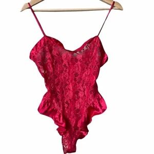 Victoria’s Secret Vintage Lace Teddy Ruffle Bodysuit Red GOLD LABEL